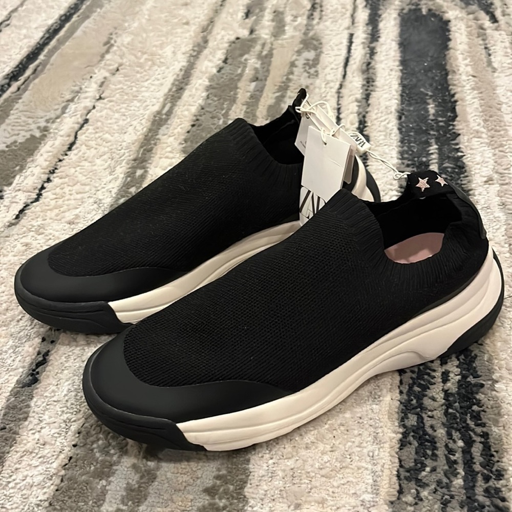 Zara Slip On Sneakers Sz 39